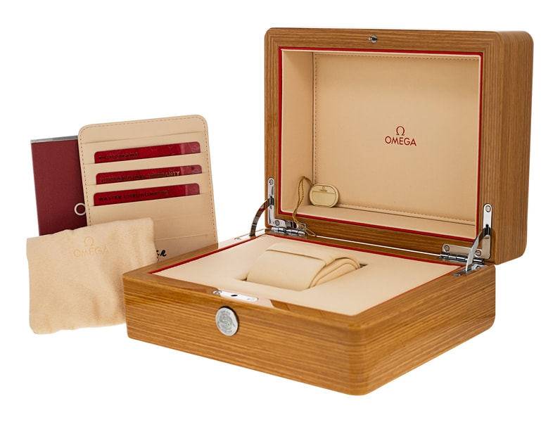 Omega Planet Ocean 215.63.46.22.01.001